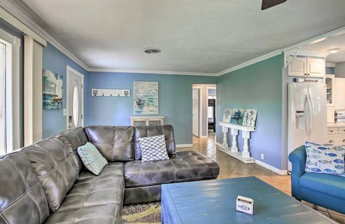 Camp Wood Cabin | Your Summertime Oasis - Cool DEEP water - PRIVATE water access