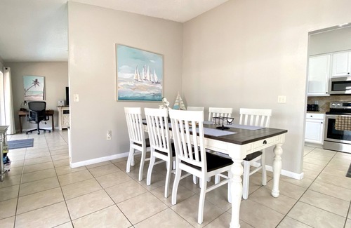 South Bradenton House | Your Tropical Paradise with heated saltwater pool