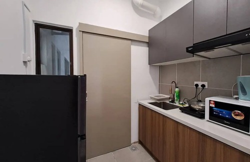 Nilai Apartment | Youth City Residence/2 Room/KLIA/Nilai/Pool