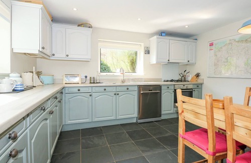 Trefriw Cottage | YSGUBOR WEN, family friendly, character holiday cottage in Llanrwst