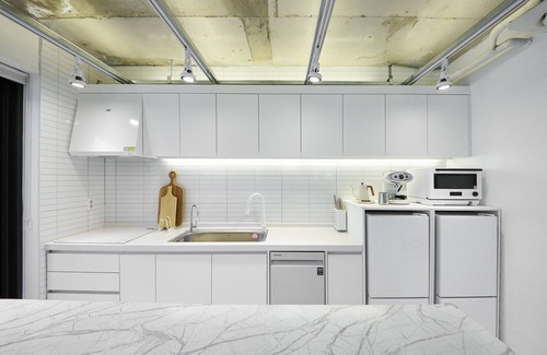 Yeonnam-dong House | YT Tailored Service Home near Hongik Univ Station