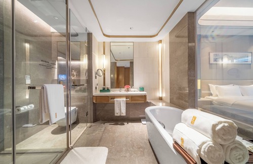 Ouhai District Hotel | YTL OuYue International Hotel