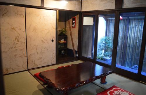 Nishijin House | YUMEJI Vintage Villa