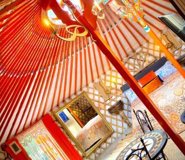Riba-roja de Turia Other | Yurta Arco Iris