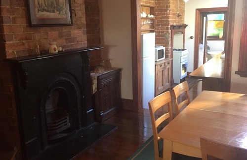 Newcastle East House | Zaara Cosy Terrace House