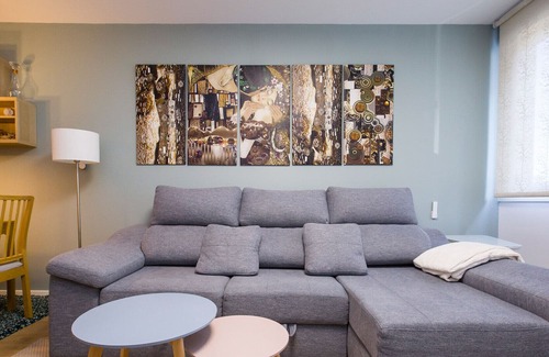 Zorrotza Apartment | Zalbidea new and renovated apartment with garage and wifi