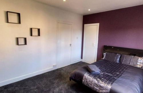 Glenisla Apartment | Zara Apartments