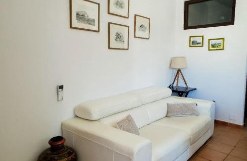 Rodalquilar Apartment | ZARATUSTRA. Rodalquilar CENTRO. GRAN terra. WIFI