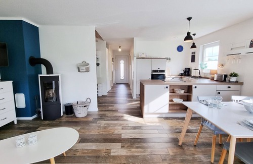 Sehlendorf House | Zauberhafte Ferienhaushälfte Lieblingsplatz am Sehlendorfer Ostsee Strand