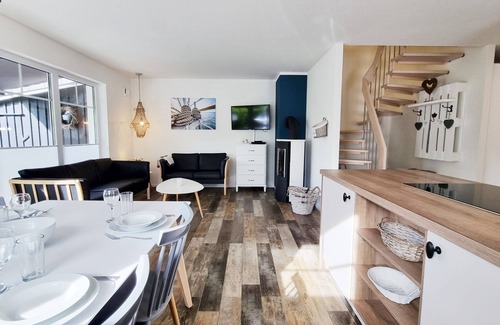 Sehlendorf House | Zauberhafte Ferienhaushälfte Lieblingsplatz am Sehlendorfer Ostsee Strand
