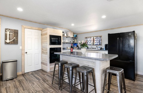 Williamson House | Zebra Refuge Cottage-wild Unique Prescott Stay