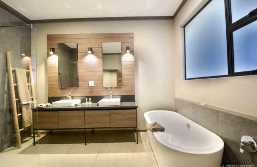Leeupoort House | Zebula Golf Estate and Spa Private Collection