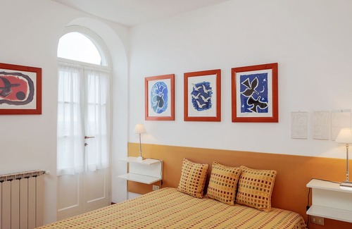 Pedona Apartment | ZEFIRO apartment, in the green with lovely sea view terrace