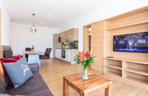 Zell am See Apartment | Zeller See by Interhome