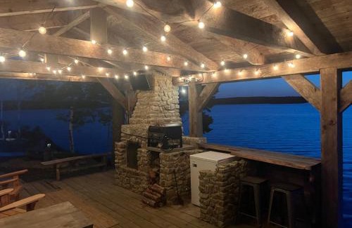 Digby County House | Zen Lakeside Getaway Nova Scotia - Sunset Suite
