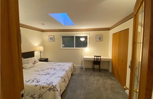 Surrey Other | Zen Living | Meditation & Yoga Retreat | Farmhouse