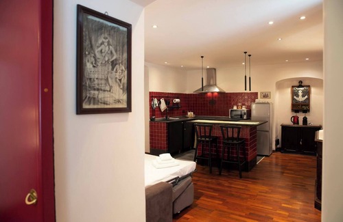 Castelletto Apartment | Zena Home - Elegant apartment near the historic center