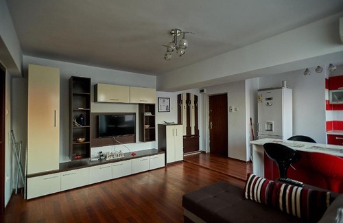 Old Town Apartment | Zenia Piata Ovidiu Apartament