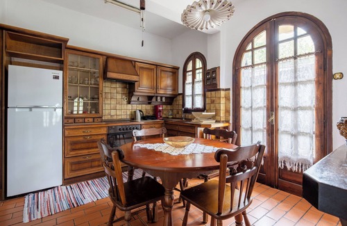 Grevena House | Zenios Dionysos - Traditional villa overlooking Pindos