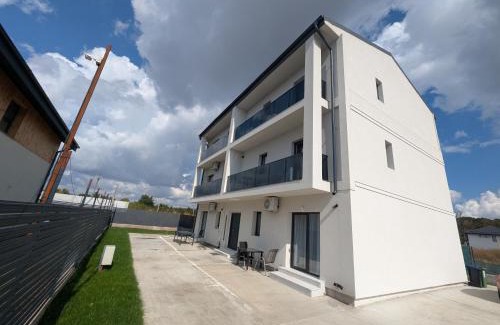 Otopeni Apartment | Zenith DM 3 Otopeni Airport & Therme