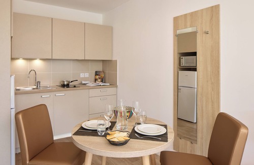 Mont-de-Marsan Apartment | Zenitude Hôtel-Résidences Mont-de-Marsan