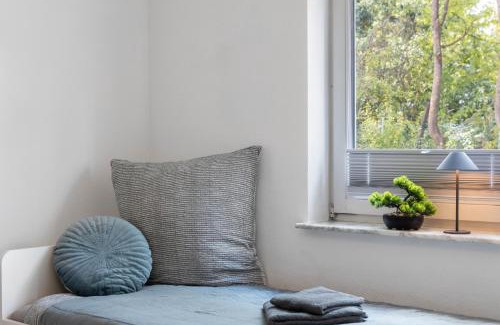 Petersberg Apartment | Zentral Ruhig Ideal Perfekt