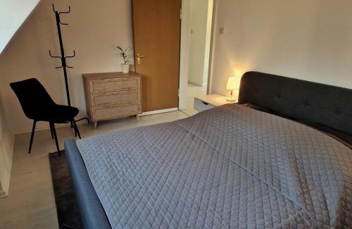 Wiemelhausen Apartment | Zentrale Ferienwohnung direkt am Bergmannsheil mit Parkplatz & WLAN