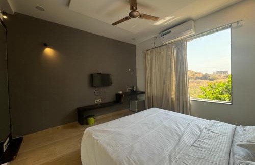 Talegaon Dabhade Resort | Zestin Hill Resort Lonavala