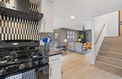 Barton Hills House | Zilker Park | Theater | Game Room | Sleeps 14!