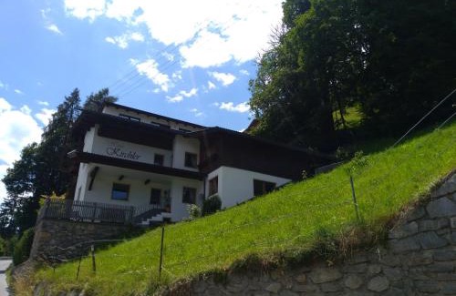 Hippach Apartment | Zillertal Apartment mit Traumausblick - Haus Kirchler
