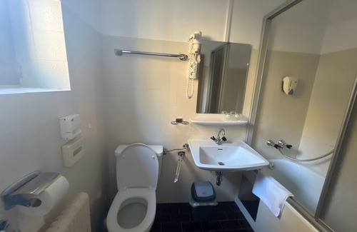 Obsteig Bed & Breakfast | Zimmer 17/3bett Ohne Balkon - Pension Alpina