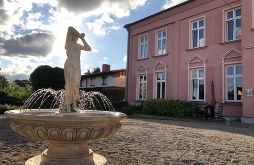 Hohen Demzin House | Zimmer Röbel - Schlosshotel Groß Köthel