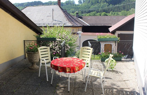 Strass im Attergau Cottage | Zimmer Tradition 1 - Gasthof Zum Stampf
