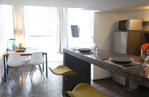 Daun Penh Apartment | Zinc Urbannest apartment