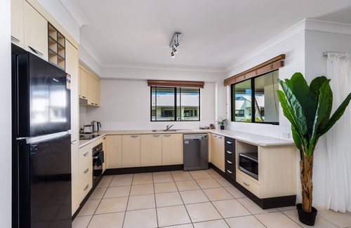 Manoora Apartment | Zion Escapes Cairns City Edge Family Apartment