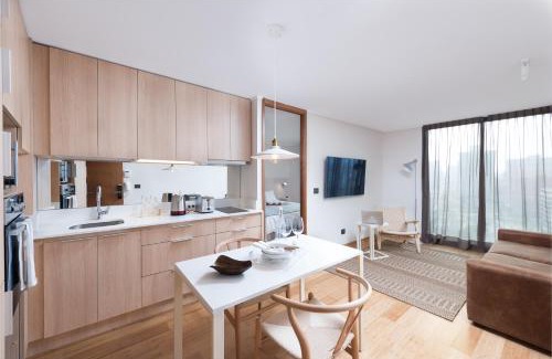 El Golf Apartment | Zip Housing El Golf