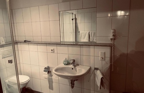 Grevenbroich House | ZMM-Vermietung (Zimmer/Messe/Monteur)