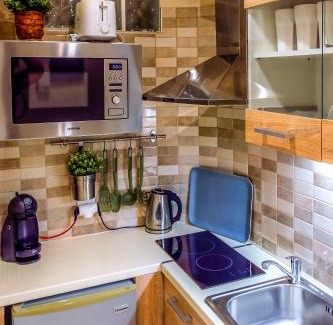 Kinosargous Apartment | Zoe's Studio