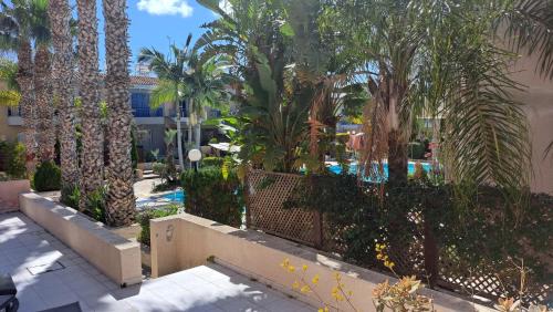 Universal House | ZOM Holiday Apartment