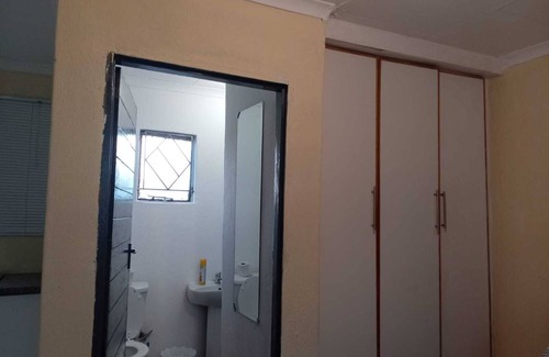 Polokwane Apartment | Zone 4 Motel and spa