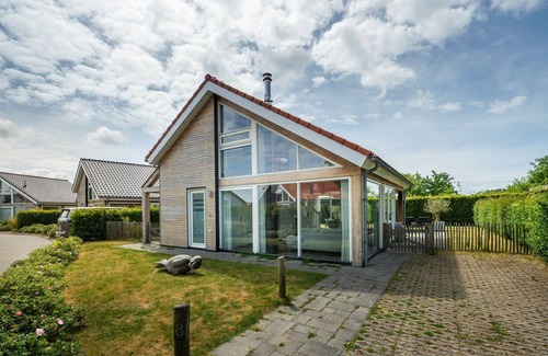 Renesse Villa | Zonnedorp 8 villa with south facing garden under the dunes