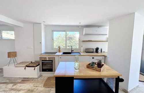 Oyster Pond Apartment | ZouZou charming apartment with swimming pool