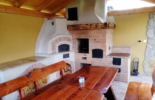 Nova Lesna House | Zrub Nová Lesná
