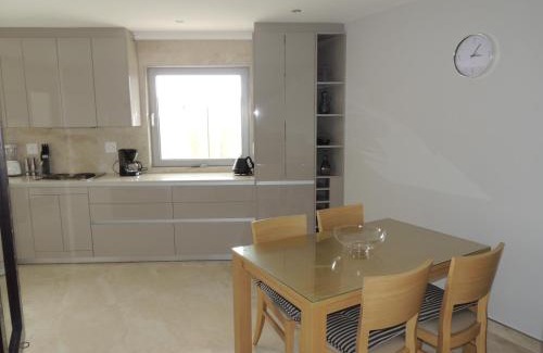 West Beach Apartment | ZuHause West Beach