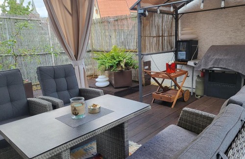 Hoexter Apartment | Zum goldenen Hirsch am Paulaner