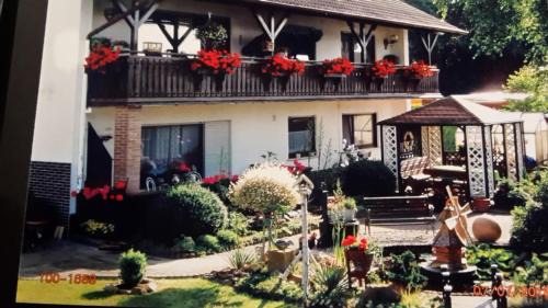 Stadtallendorf Apartment | Zum Herrenwald