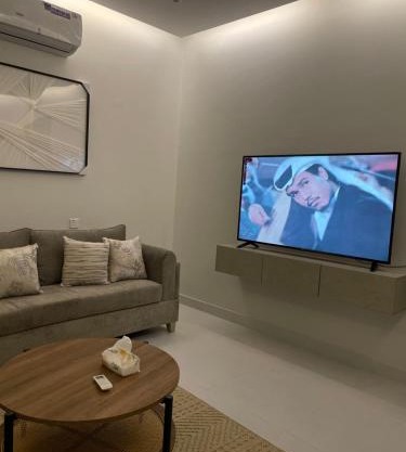 شقة بتصميم انيق ودخول ذاتي ج