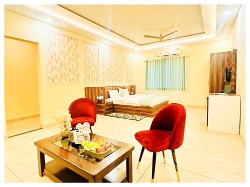 क्रिस्टल Crystal Palace पैलेस Bettiah बेतिया Full AC Room