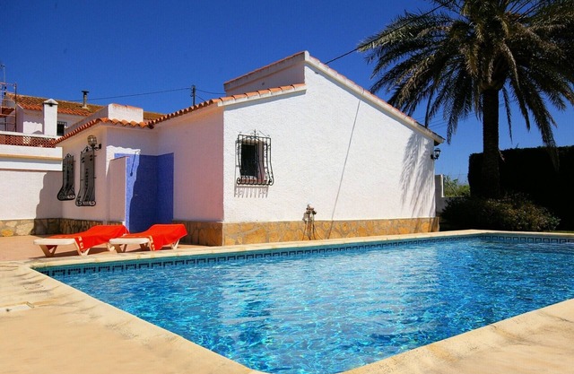 002 Villa Azul