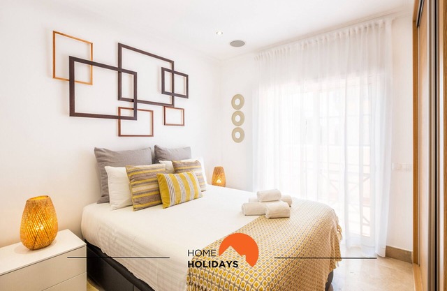 #009 Garretti by Home Holidays